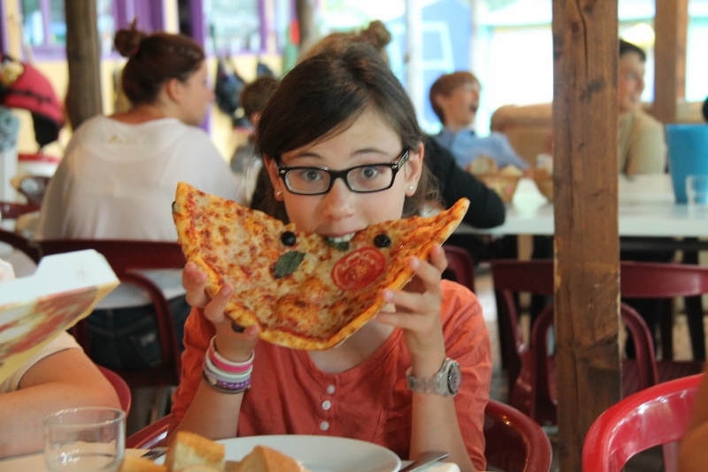 Village Camps International Summer Camp Ard&egrave;che, France 2019-07-26 https://www.villagecamps.com/journals_admin/images/926-22-18-07-2014 2(800x533) (14).jpg